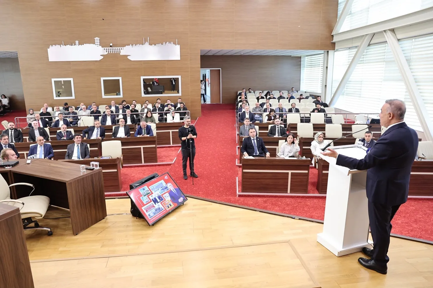 Sultangazi'de 13 milyara yaklaşan dev bütçe: Yatırımın rotası insana çevrildi