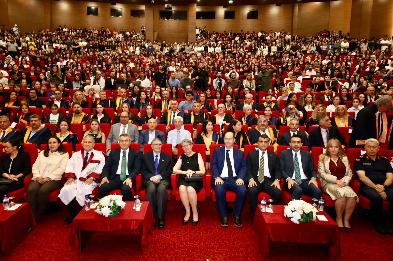 Nobel ödüllü bilim insanı Aziz Sancar'dan Mersin'de gençlere başarı reçetesi: Çalışmanın kestirme yolu yok