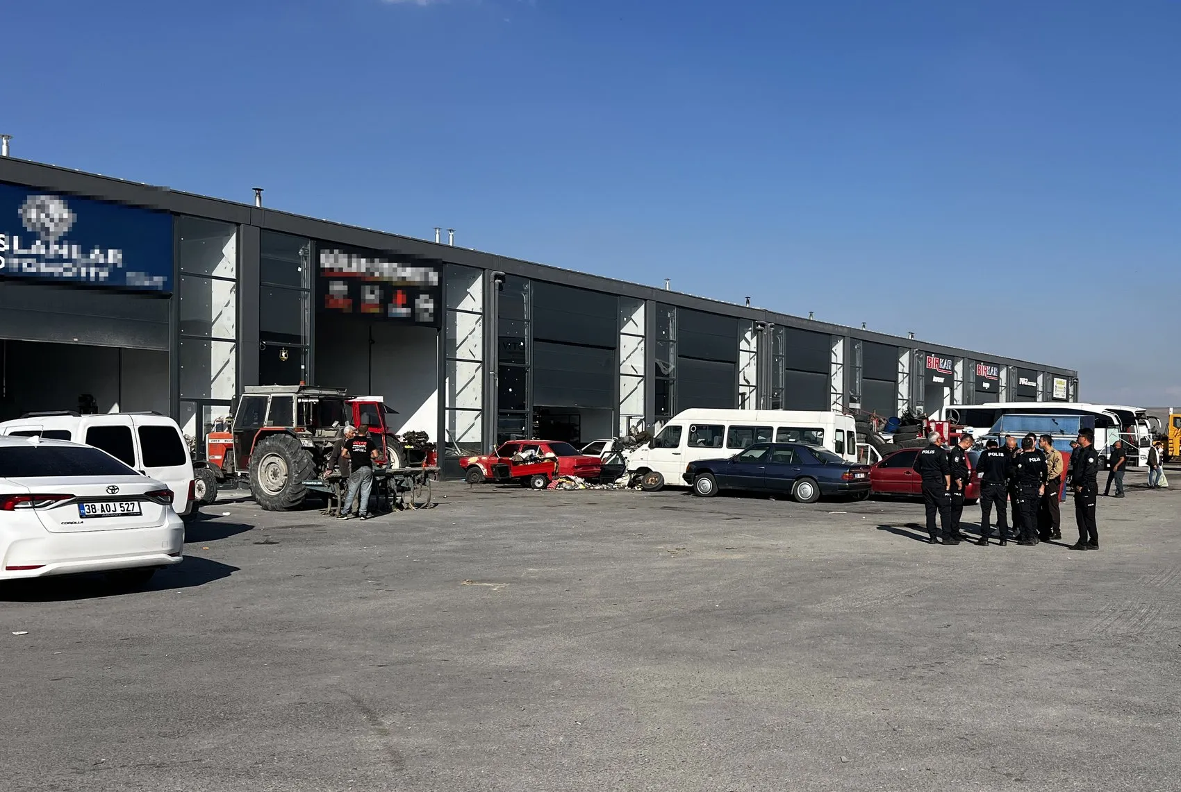 Kayseri'de kardeş kavgası kanlı bitti: Tamirhanede silahlar konuştu