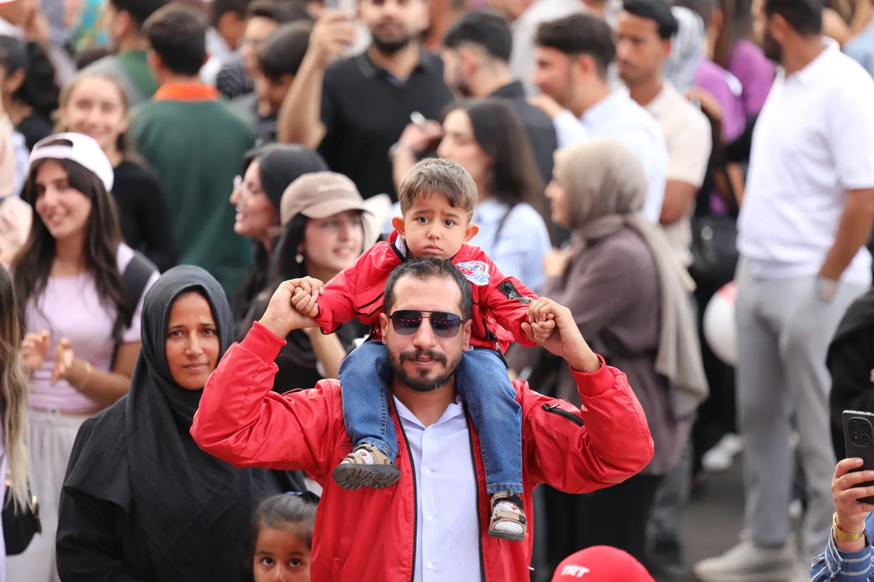 Şanlıurfa semalarında nefes kesen anlar: Gökyüzü milli gururla doldu