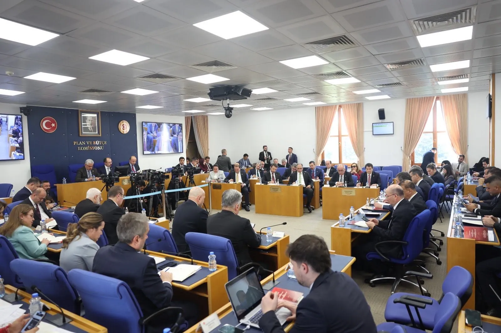 Cevdet Yılmaz'dan 2027 bütçesi için üçlü sacayağı: Dayanıklılık, refah ve dönüşüm