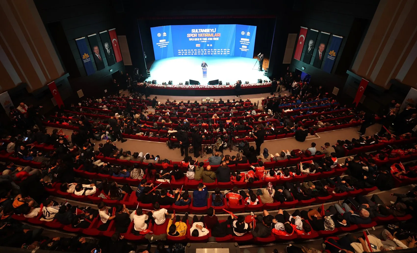İstanbul'un spor haritası yeniden çiziliyor: Hedef 1,5 milyon lisanslı sporcu