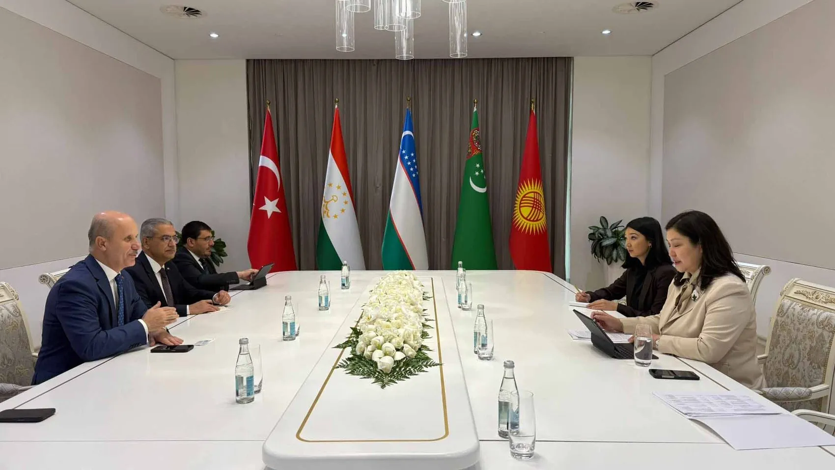 Türk dünyasında akademik köprüler: YÖK Başkanı Özvar'ın Orta Asya diplomasisi