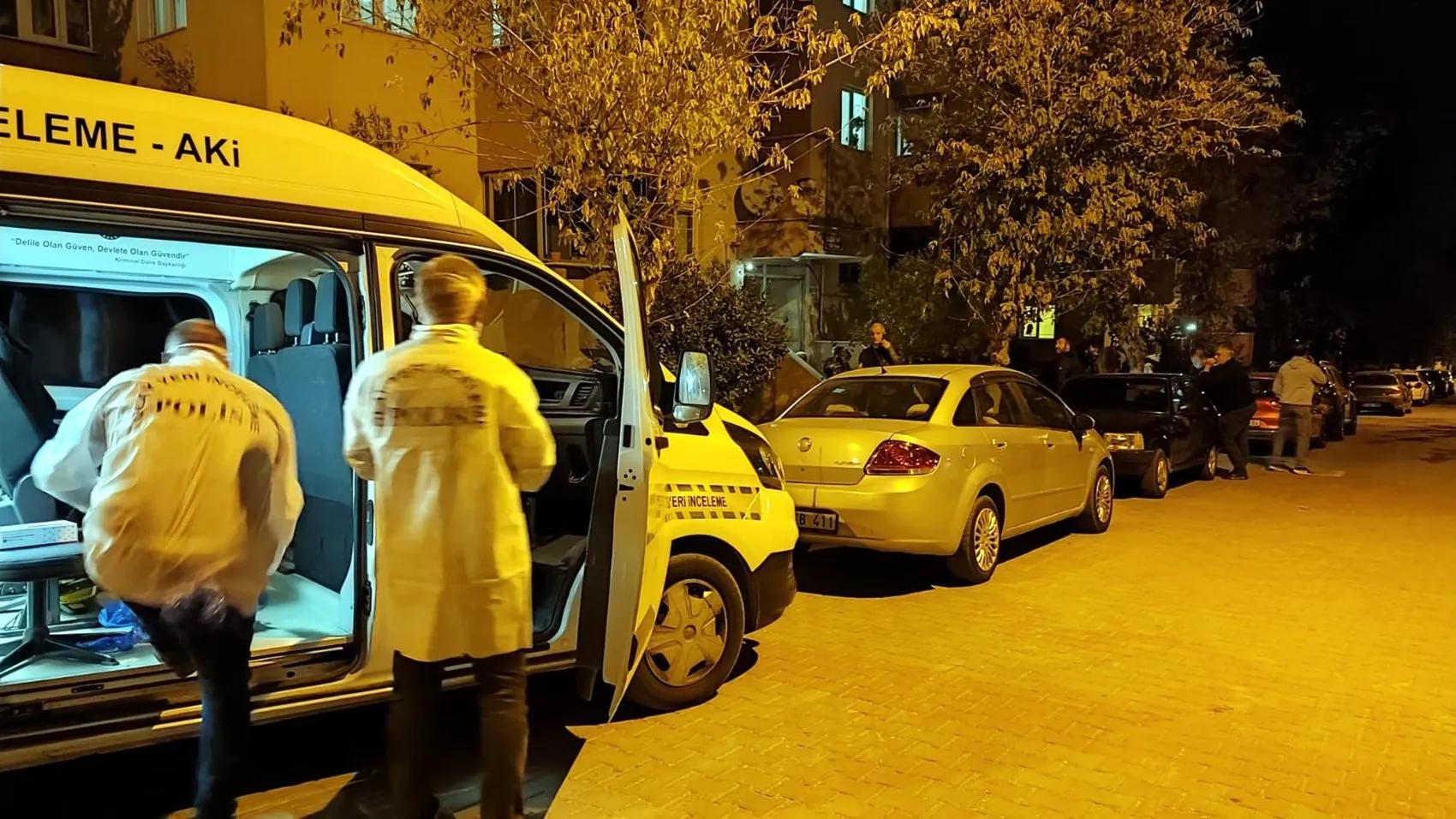 Keşan'da apartmanı saran ağır koku acı gerçeği ortaya çıkardı