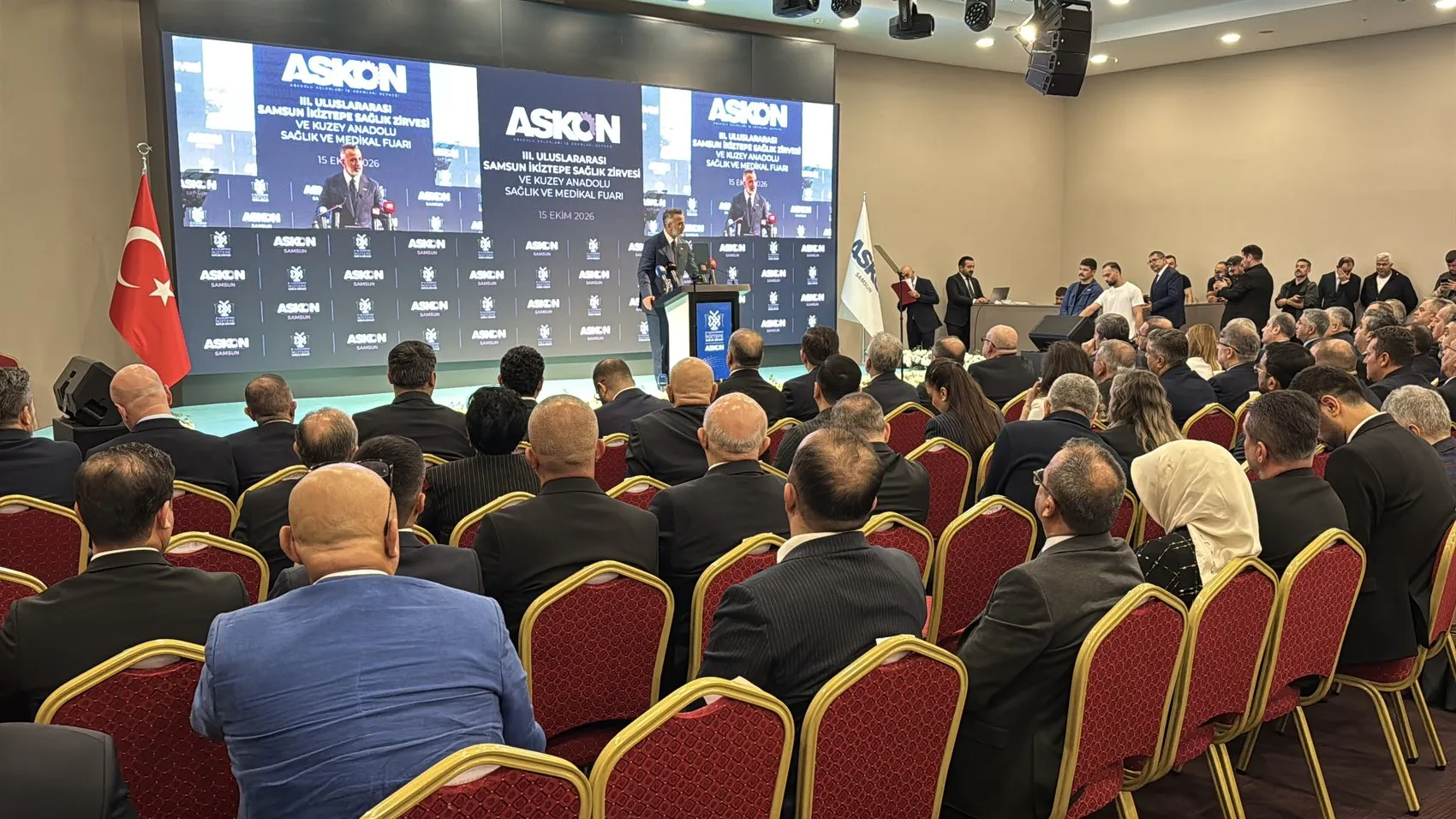 Türkiye sağlık teknolojilerinde dışa bağımlılığı bitiriyor: Yerli aşı ve ultrason için geri sayım başladı