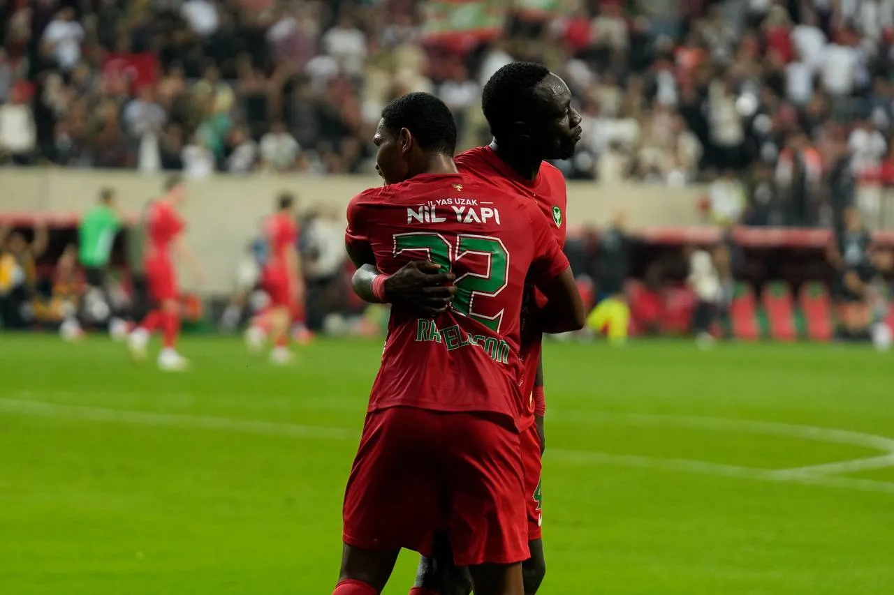 Diyarbakır'da Diagne Sahneye Çıktı: Amedspor Konyaspor'u Tek Golle Devirdi