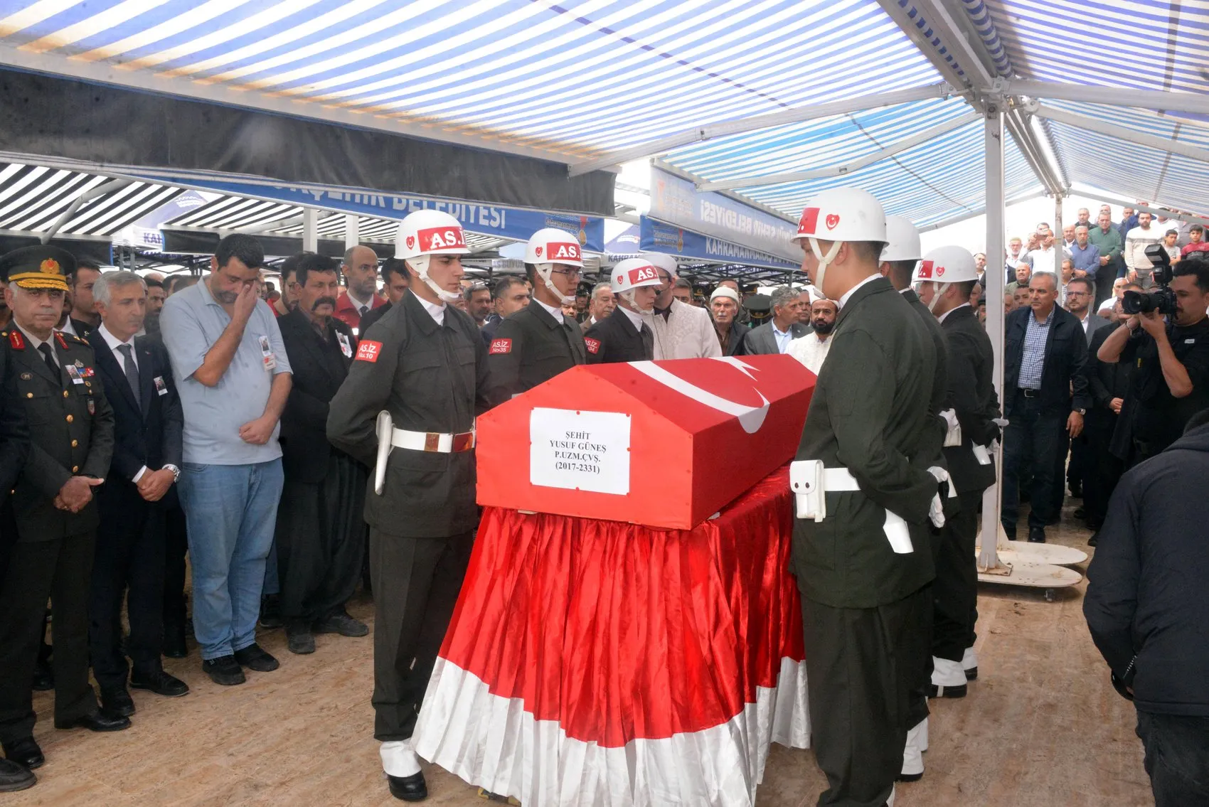 Kahramanmaraş'ta hüzünlü veda: Şehit Yusuf Güneş son yolculuğuna uğurlandı