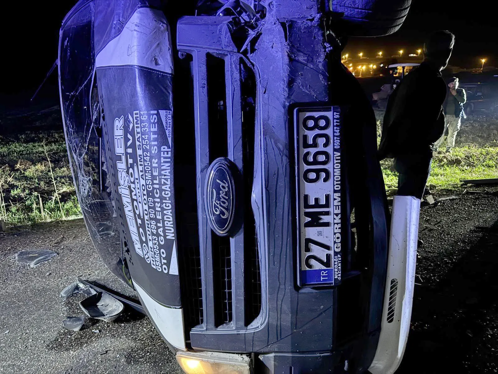 Gaziantep'te tarım işçilerini taşıyan araçla otomobil çarpıştı: Bir can kaybı var
