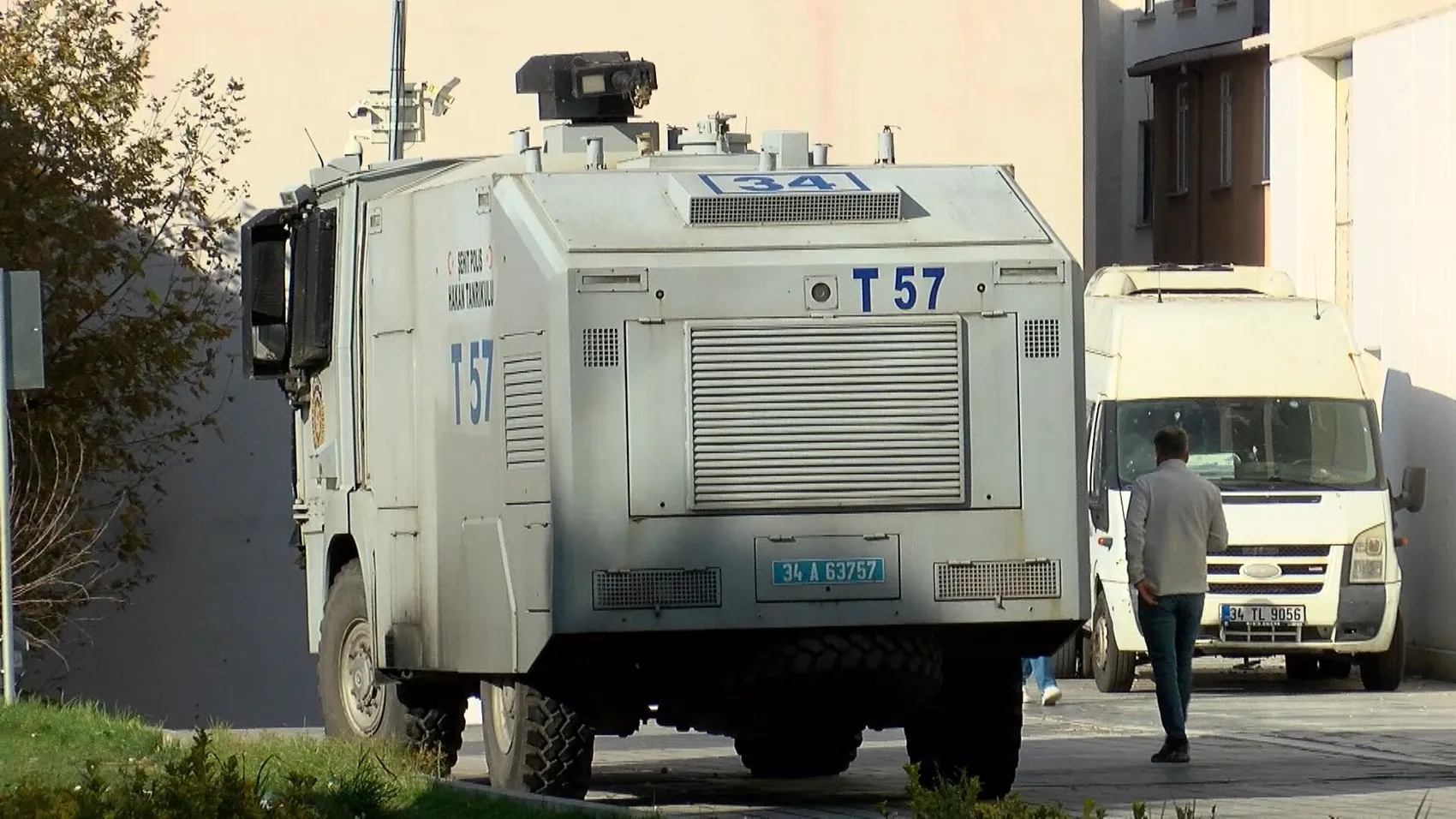 Esenyurt Belediyesi'nde rüşvet ve ihale operasyonu: Çok sayıda isim gözaltında