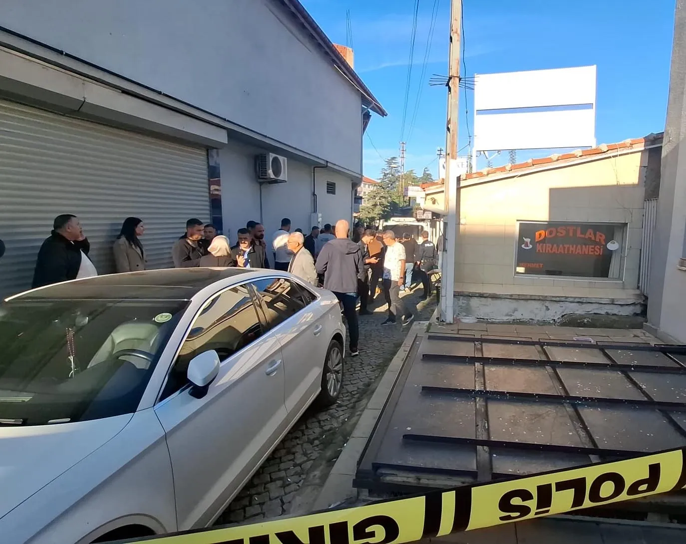 Akşehir'de kahvehane dehşeti: İzinli geldiği memleketinde canından oldu