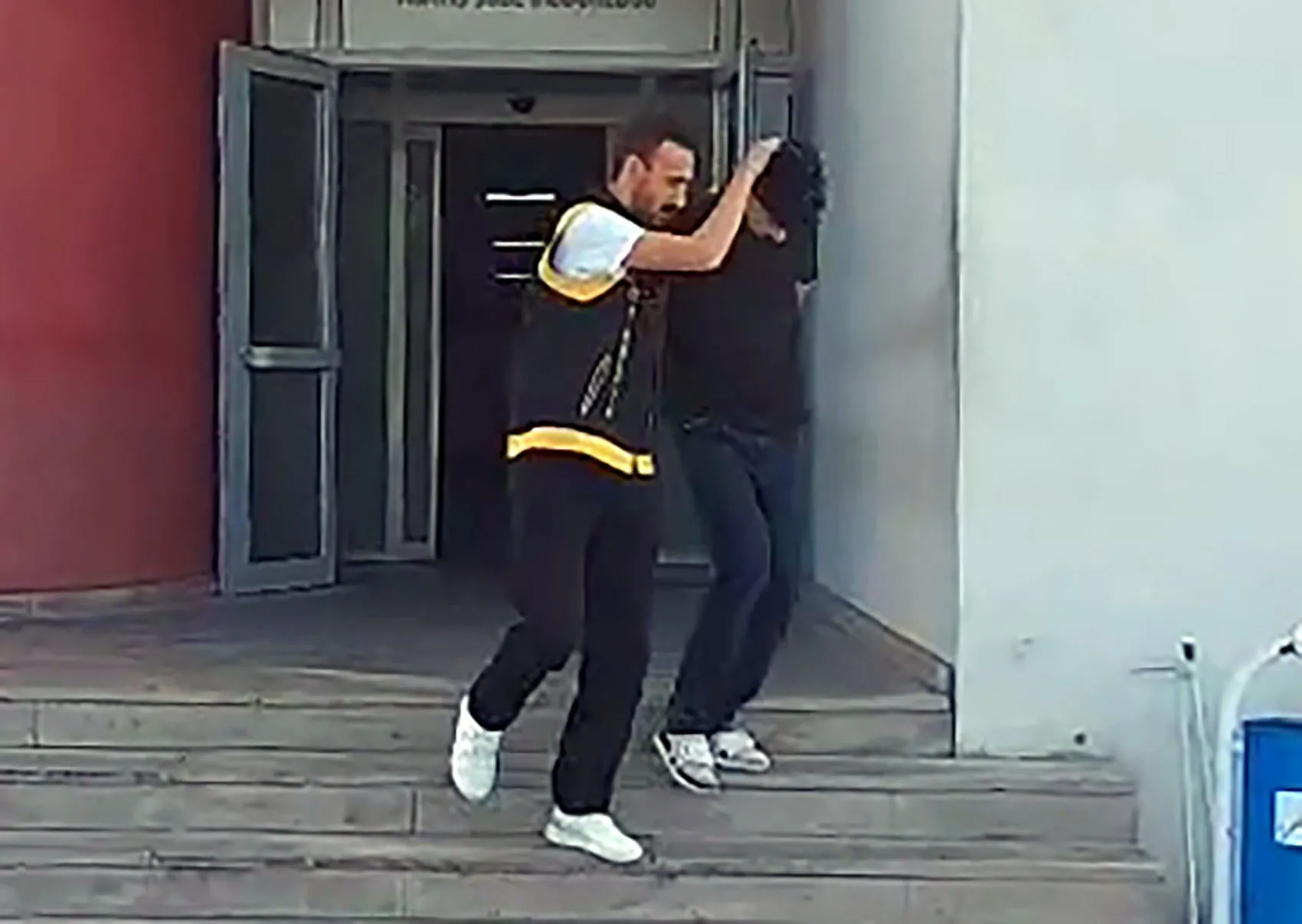 Adana'da motosiklet hırsızlığı: Çaldığı araçla tur atarken suçüstü yakalandı