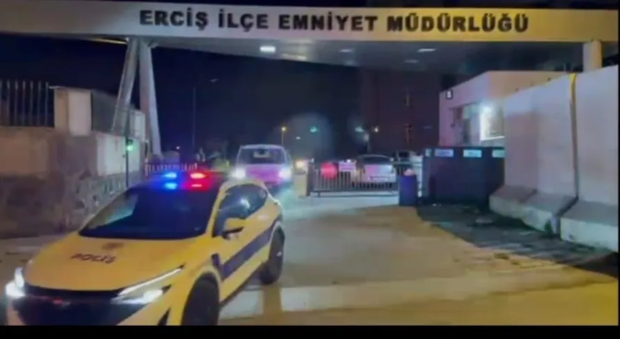 Van'da şafak vakti operasyon: Tefecilik çetesinin cephaneliği deşifre oldu