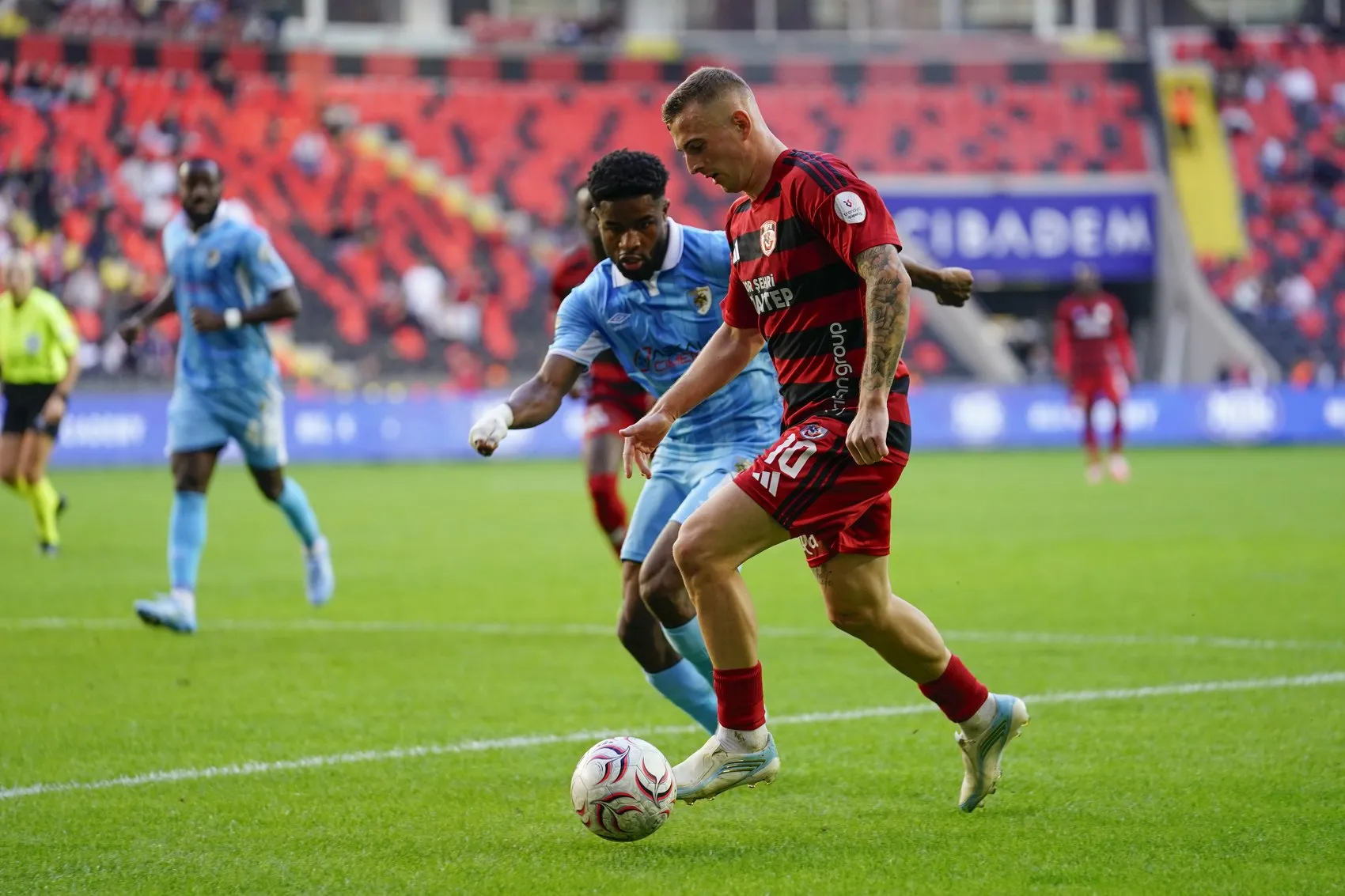Gaziantep FK ve Erzurum FK karşılaşmasından kareler