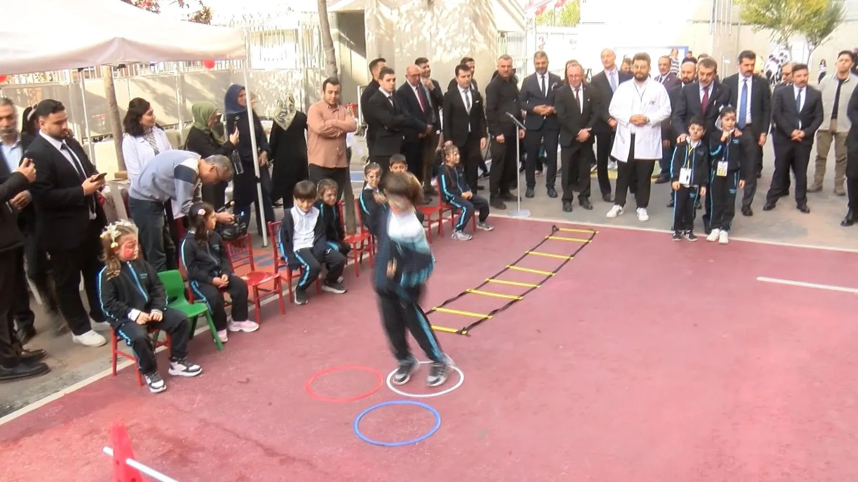 Okul bahçelerinde kahkaha sesleri yükselecek: Bakan Tekin'den oyun odaklı yeni dönem müjdesi