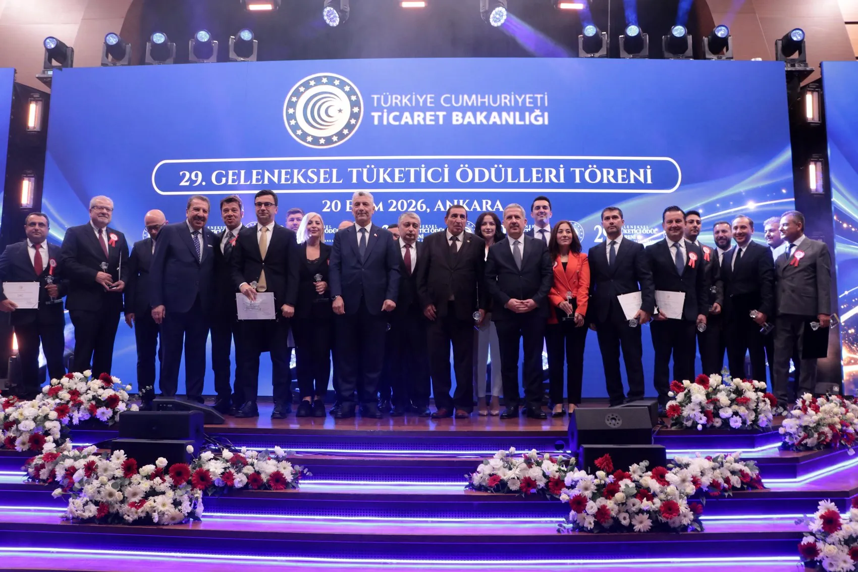 Ekonominin gizli kahramanları ödüllendirildi: Bilinçli tüketici güçlü Türkiye'nin teminatı