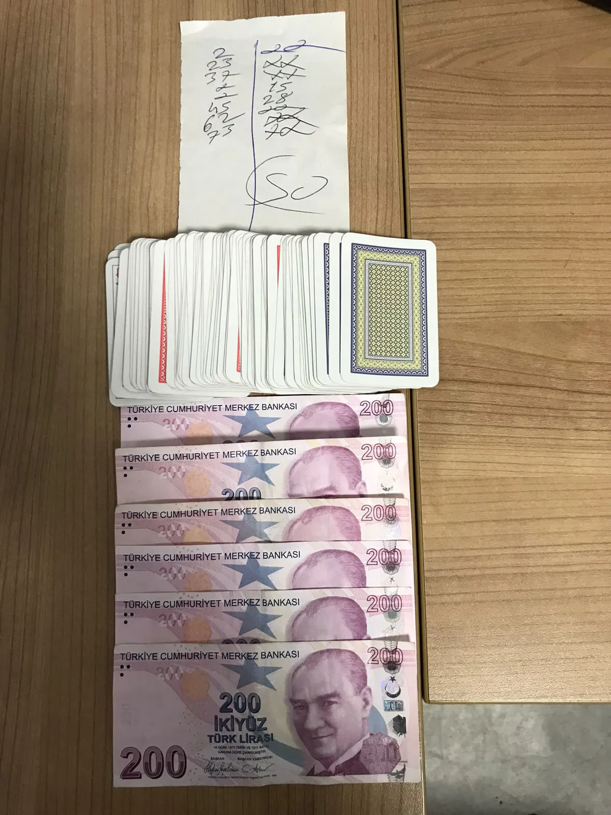 Samsun'da iskambil masasında yakalandılar: Faturası ağır oldu