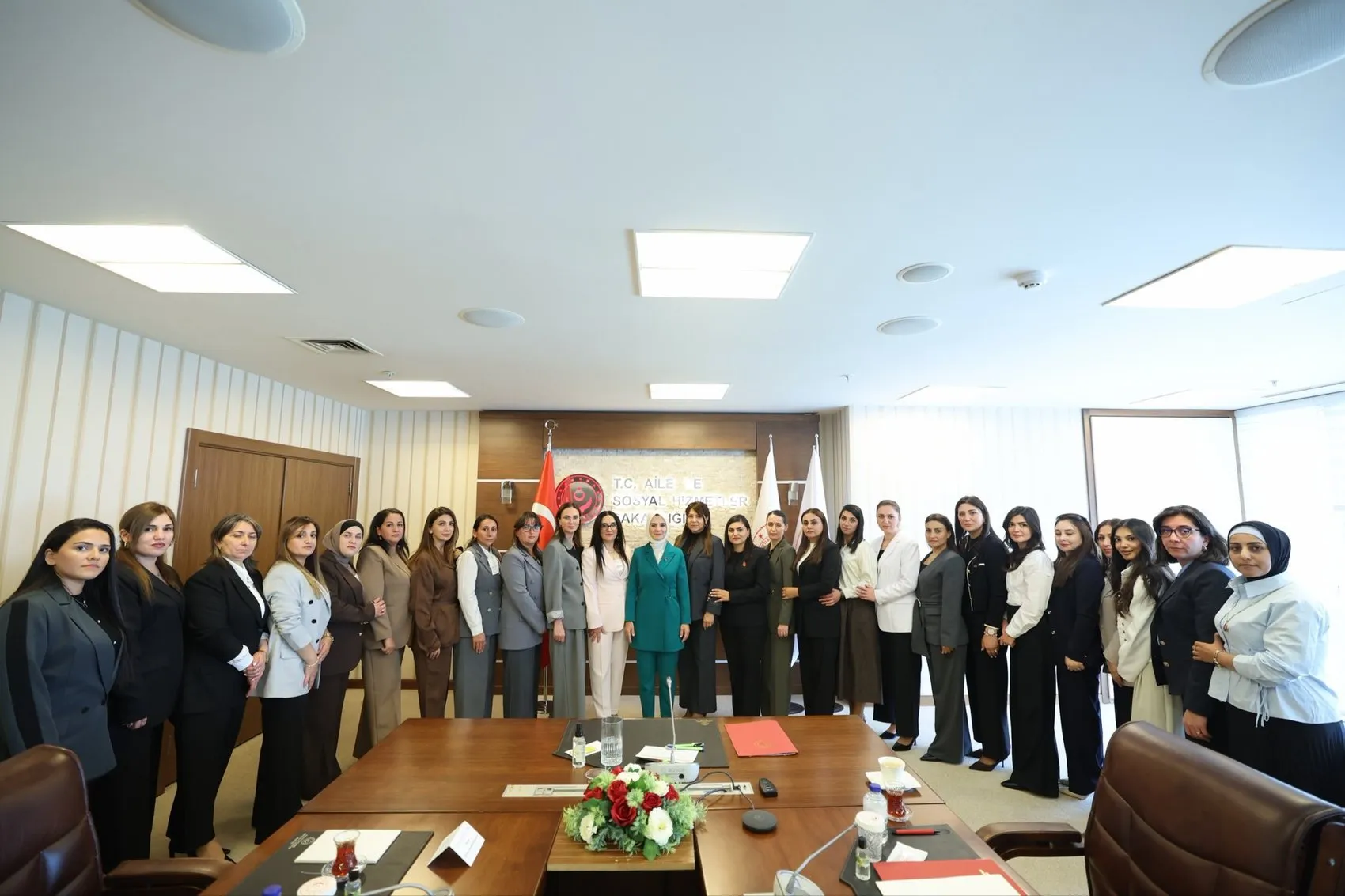 Ankara'da duygusal buluşma: Şehit eşleri Türkiye'nin misafiri oldu