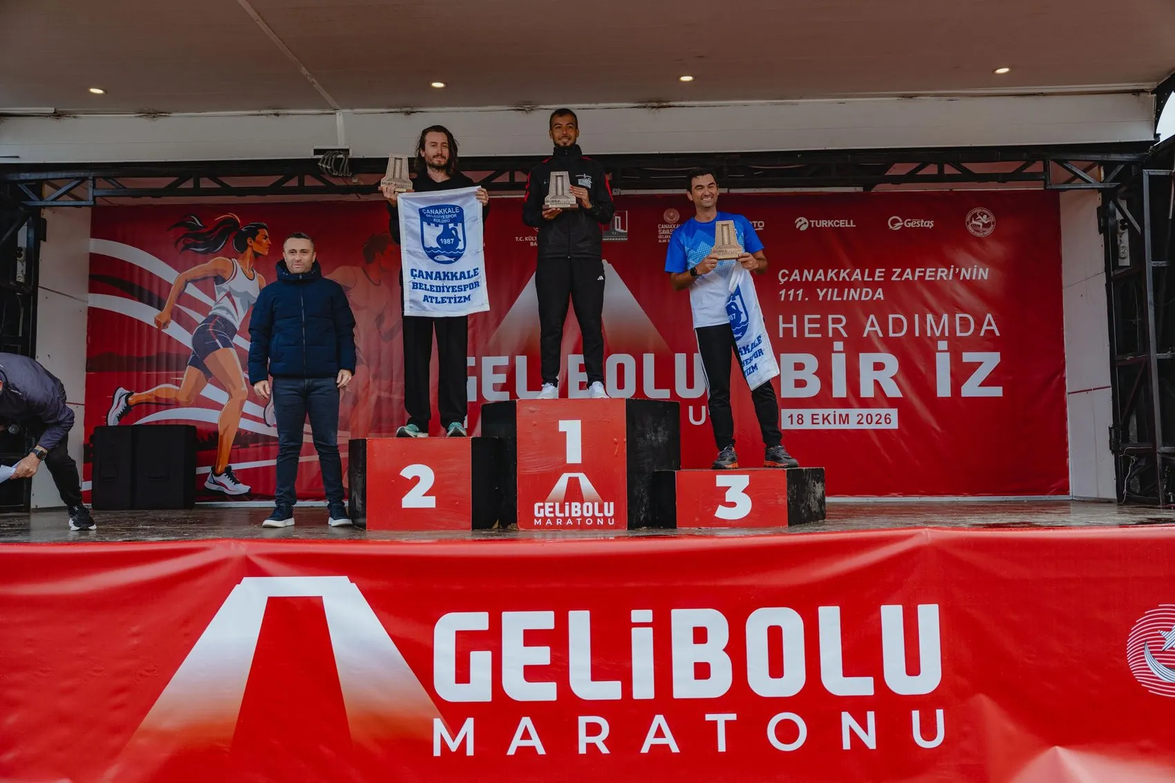 Gelibolu'nun zorlu parkurunda zafer kürsüsü sahiplerini buldu