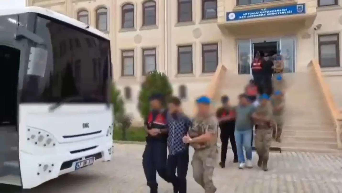 Sahte başsavcılar ağı çökertildi: Mardin merkezli operasyonda 8 tutuklama