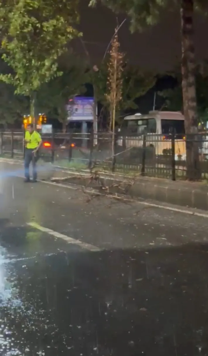 Batman'da akşam saatlerinde kabus: Şehir merkezinde hayat durma noktasına geldi