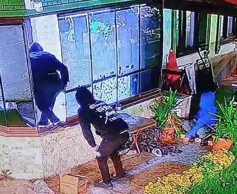 Karasu'daki hırsızlık şüphelileri Adapazarı'nda kıskıvrak yakalandı