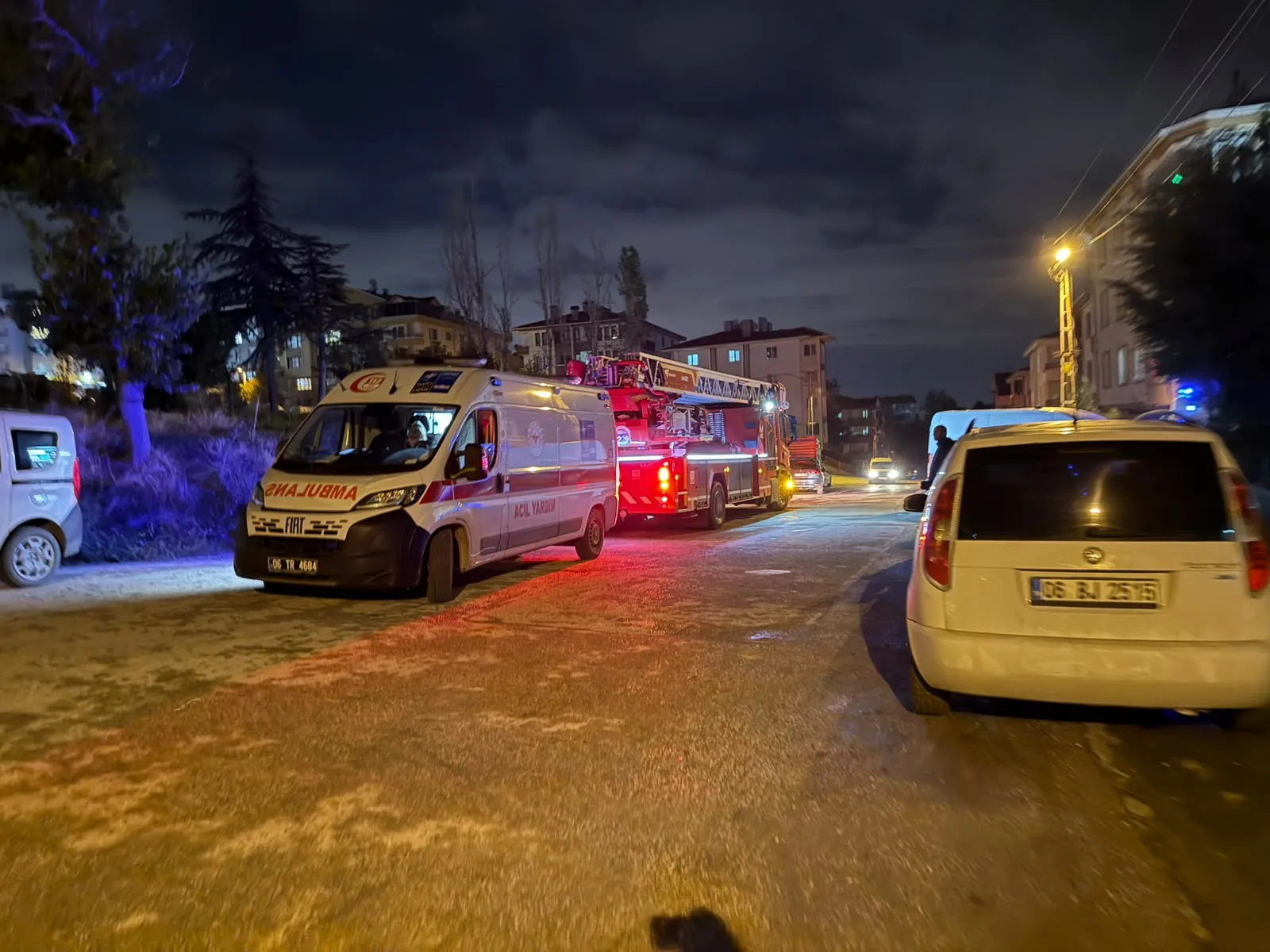Çankaya'da korkutan patlama: Evin boş olması büyük bir faciayı önledi