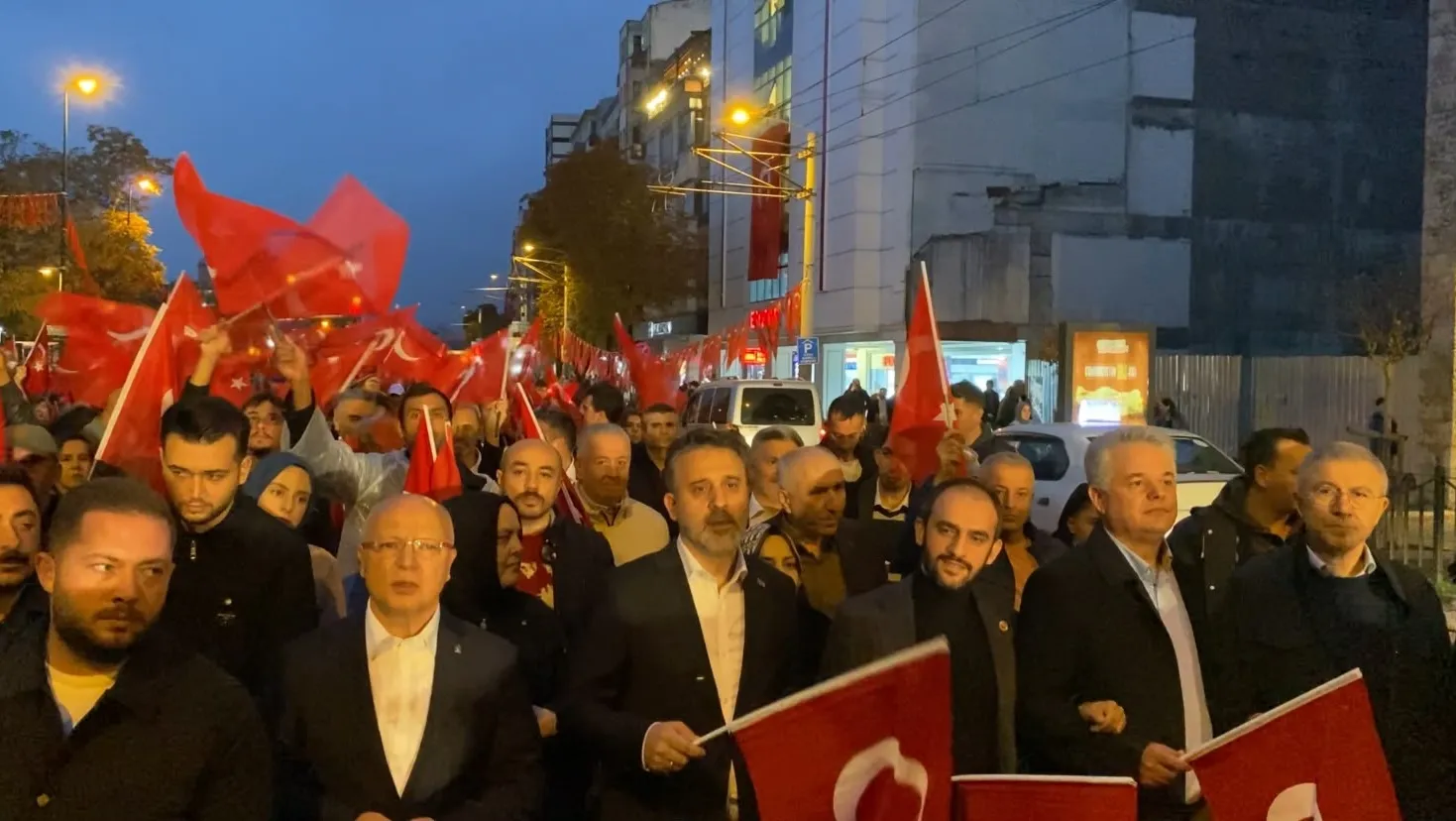 Bursa'da Cumhuriyet coşkusu Berkay ile zirveye taşındı