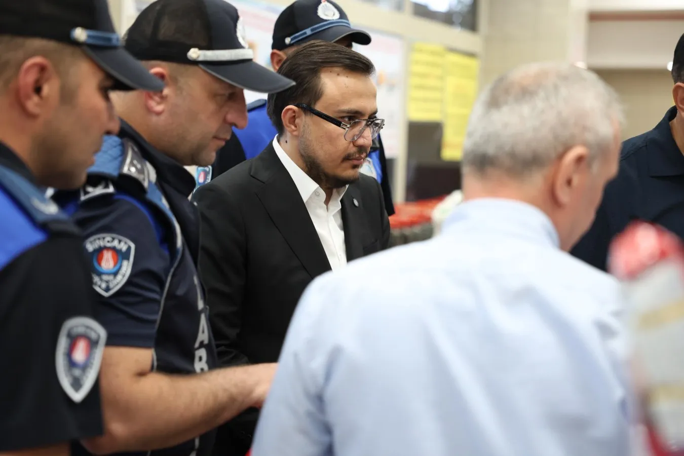 Sincan'da market alışverişinde çanta krizi: Zabıta müdahalesiyle o uygulama rafa kalktı