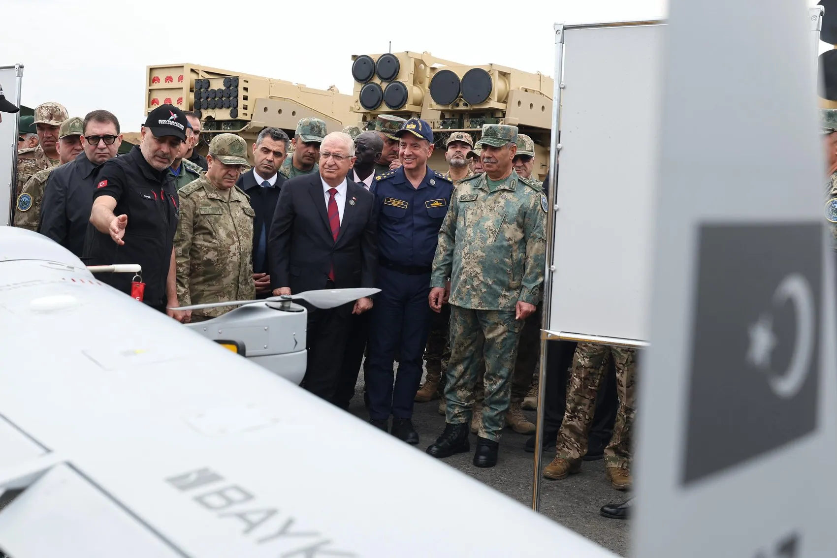 Şuşa'da stratejik gövde gösterisi: Bakan Güler'den kritik tatbikat ziyareti