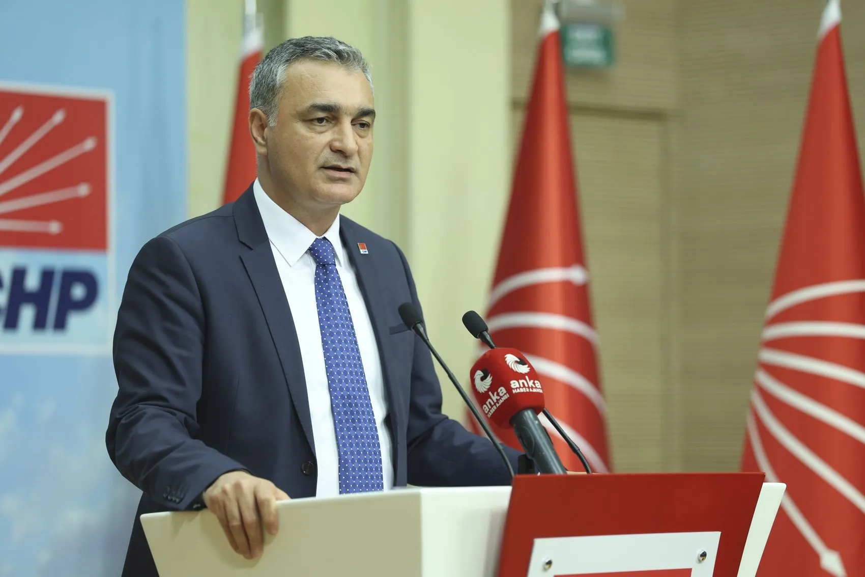 CHP'den TBB Seçimlerinde Stratejik Hamle: AKP'ye Karşı Fedakarlık Kararı