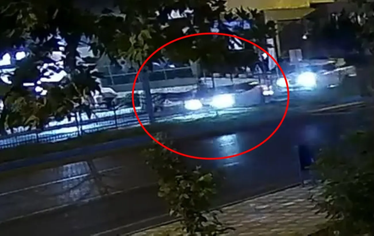 Batman'da yaya geçidinde dehşet anları: Güvenlik kamerası o korkunç çarpışmayı kaydetti