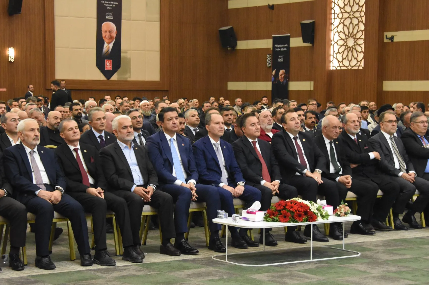 Siyasi yelpazenin farklı uçları Konya'da buluştu: Erbakan'ın 100. yaş gününde ortak mesaj