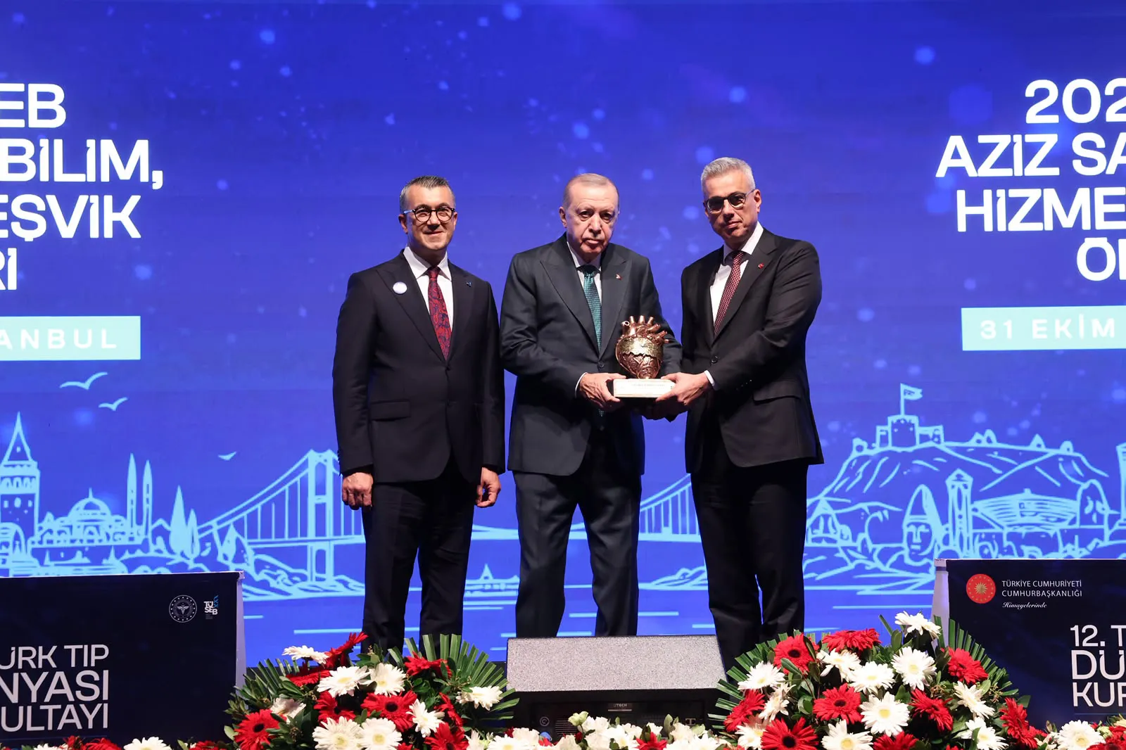Sağlıkta İcat Çıkartma Dönemi: Bakan Memişoğlu'ndan Yerli Teknoloji İçin Tarihi Çağrı