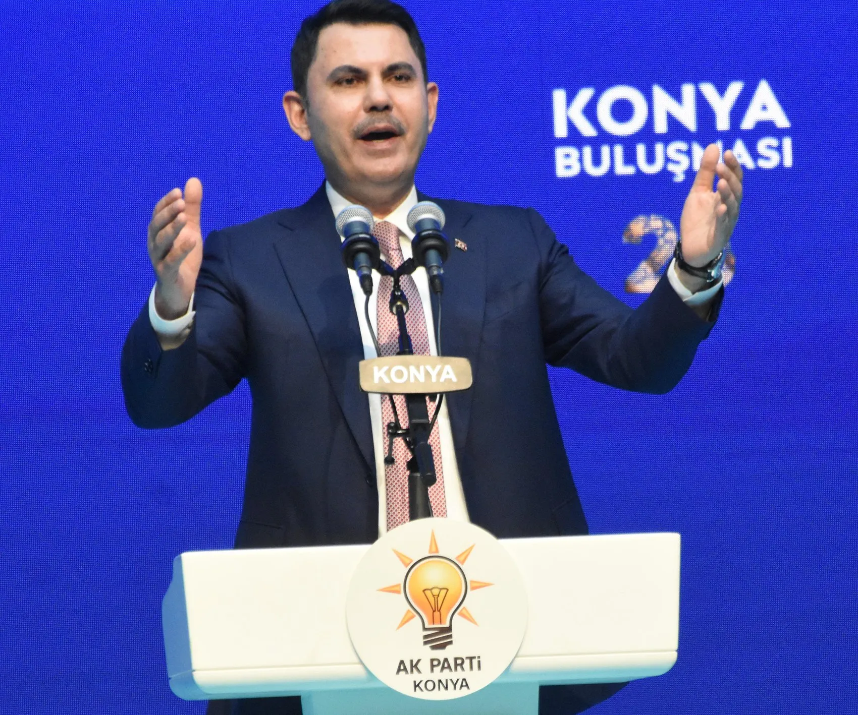 Dünya Antalya'da Türkiye'nin vizyonunu konuşacak: Bakan Kurum'dan COP31 mesajı