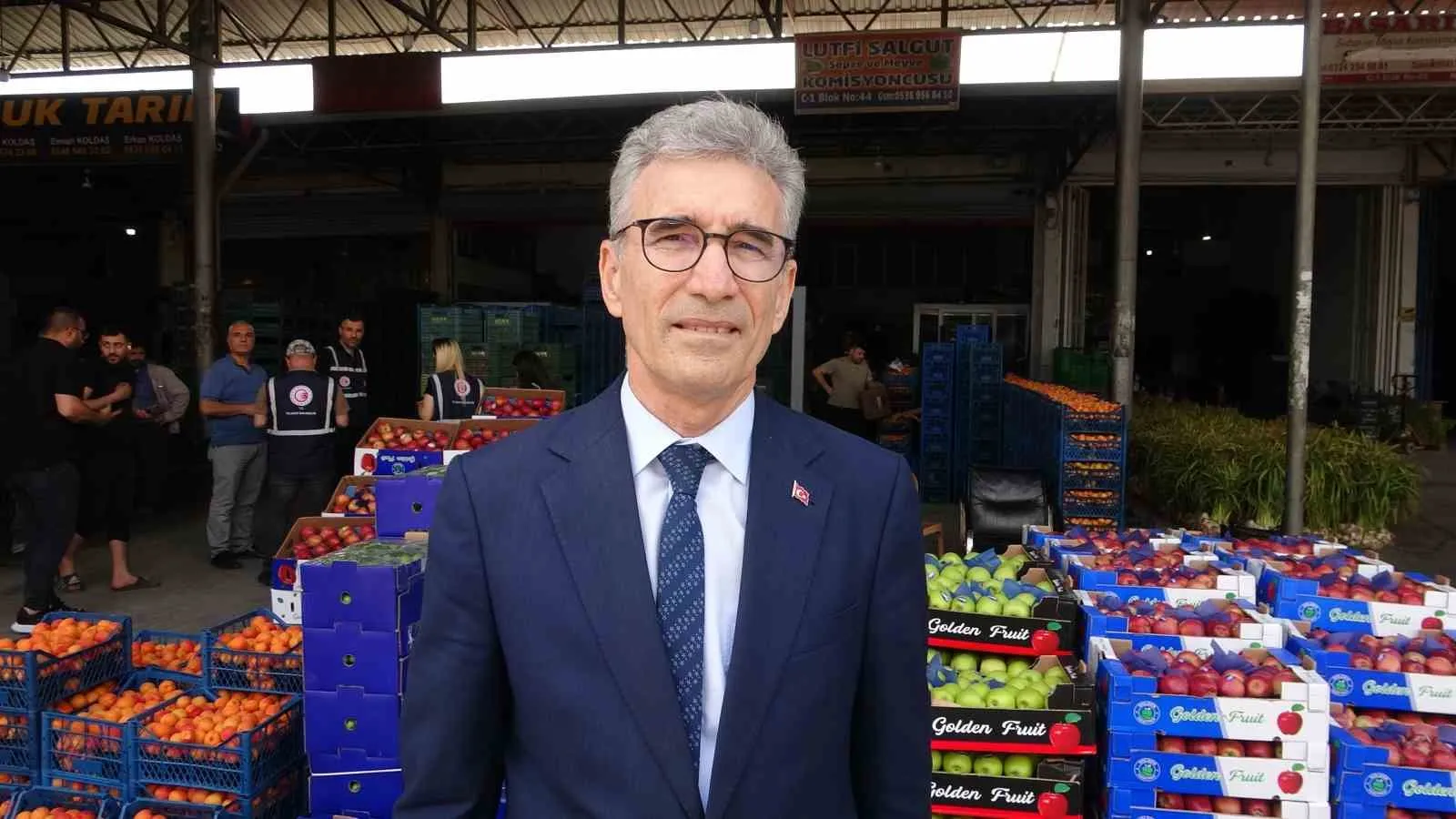 MERSİN TİCARET İL MÜDÜRÜ FERHAT SÜMER, "TURİSTİK TESİSLERDE VE OTOGARLARDA DA DENETİMLERİMİZ DEVAM EDECEKTİR" DEDİ.