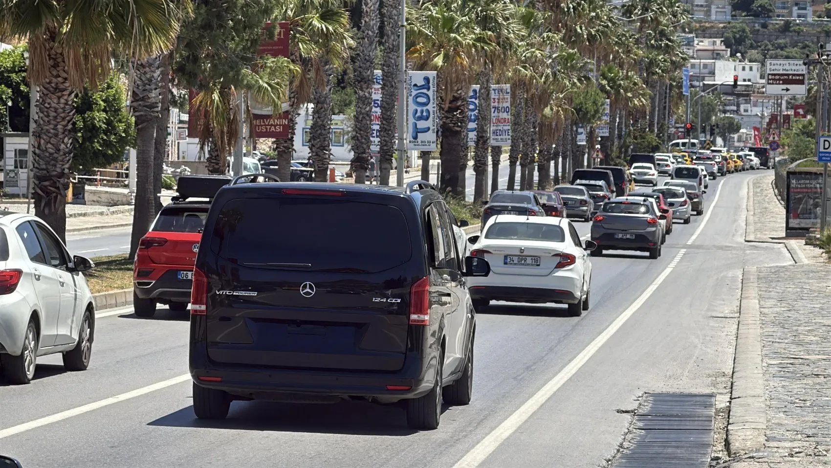 Bodrum trafiğinde dönüş yoğunluğu başladı