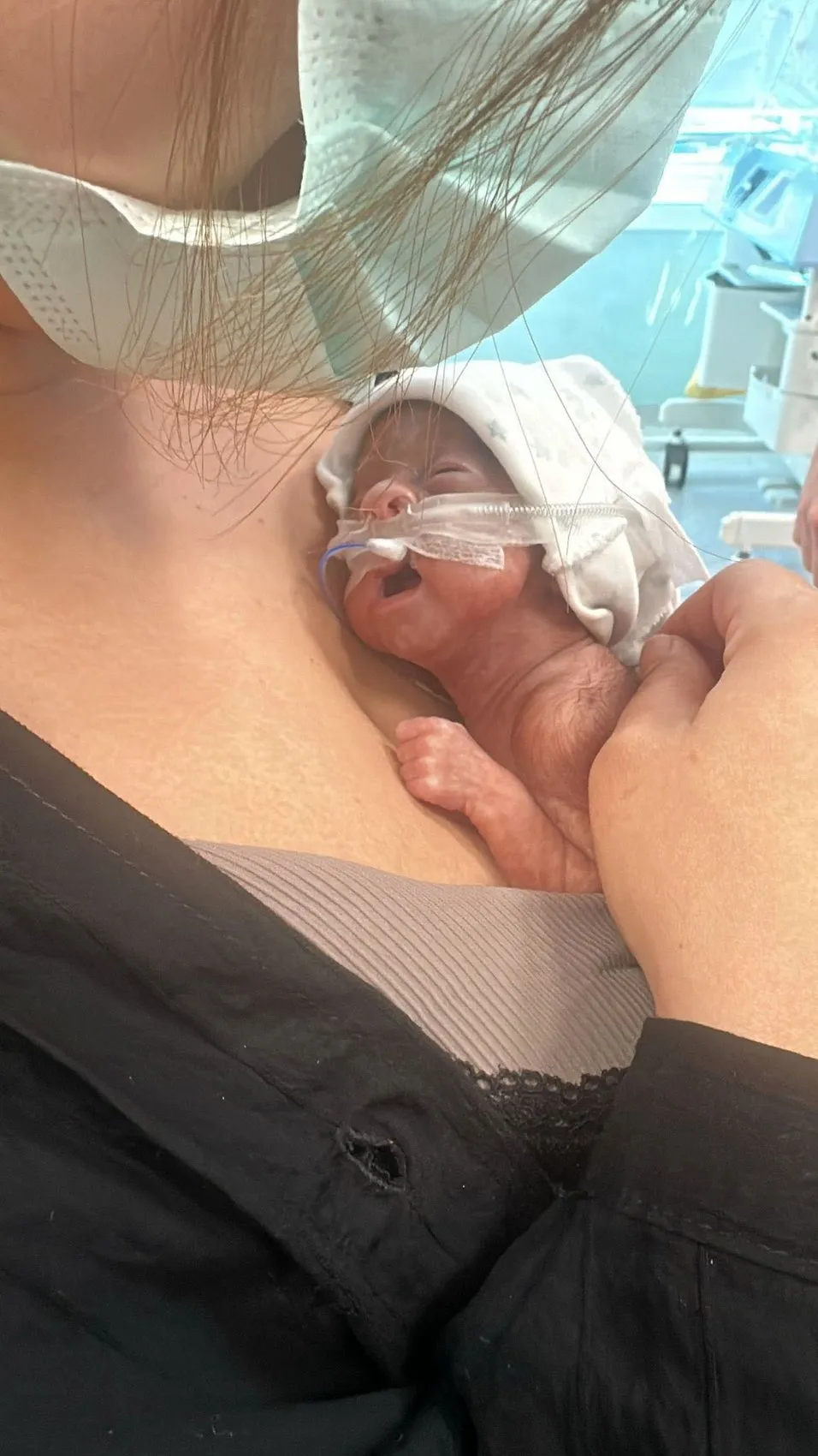 650 gramlık mucize Leyla bebek ailesine kavuştu