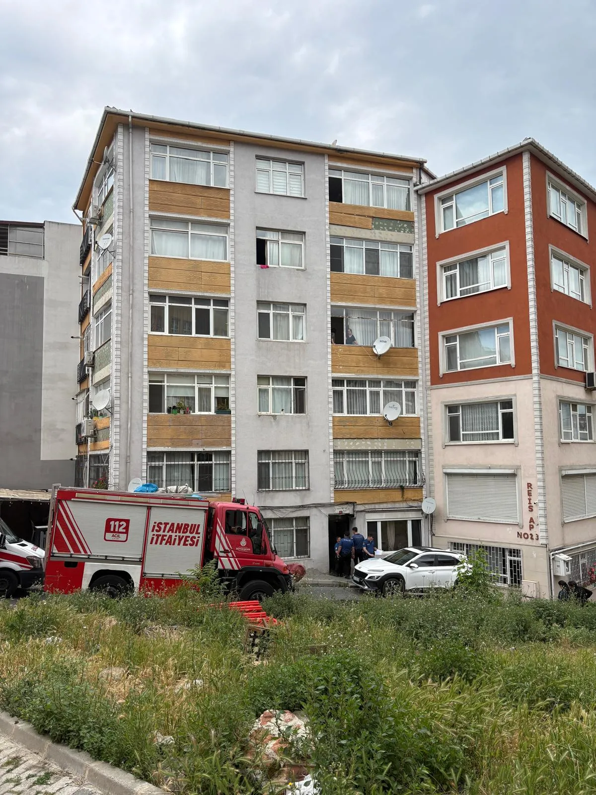 Şişli'de yalnız yaşayan kadın evinde ölü bulundu