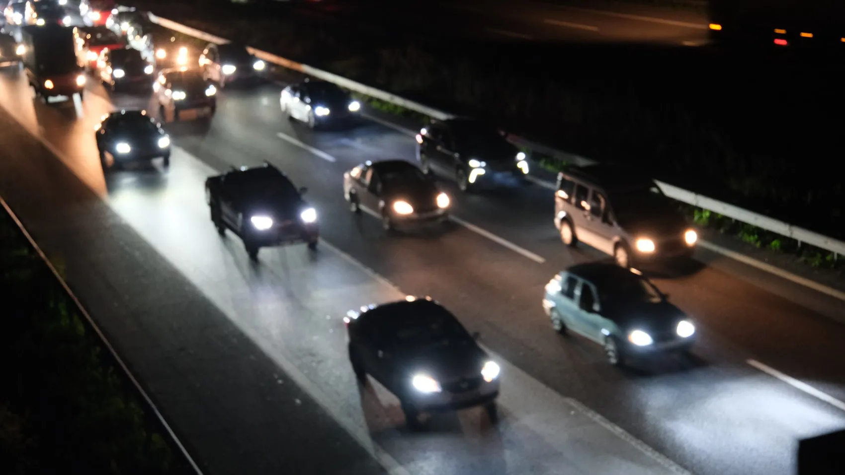 Tatilcilerin dönüş çilesi Düzce hattını kilitledi