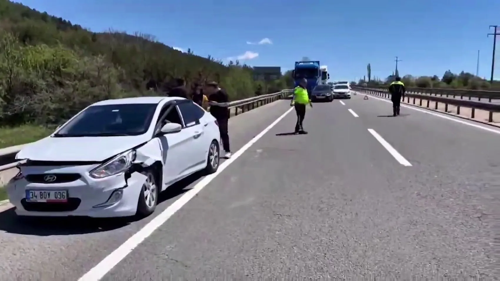 Bolu trafiğinde emniyet ekiplerinden hızlı müdahale