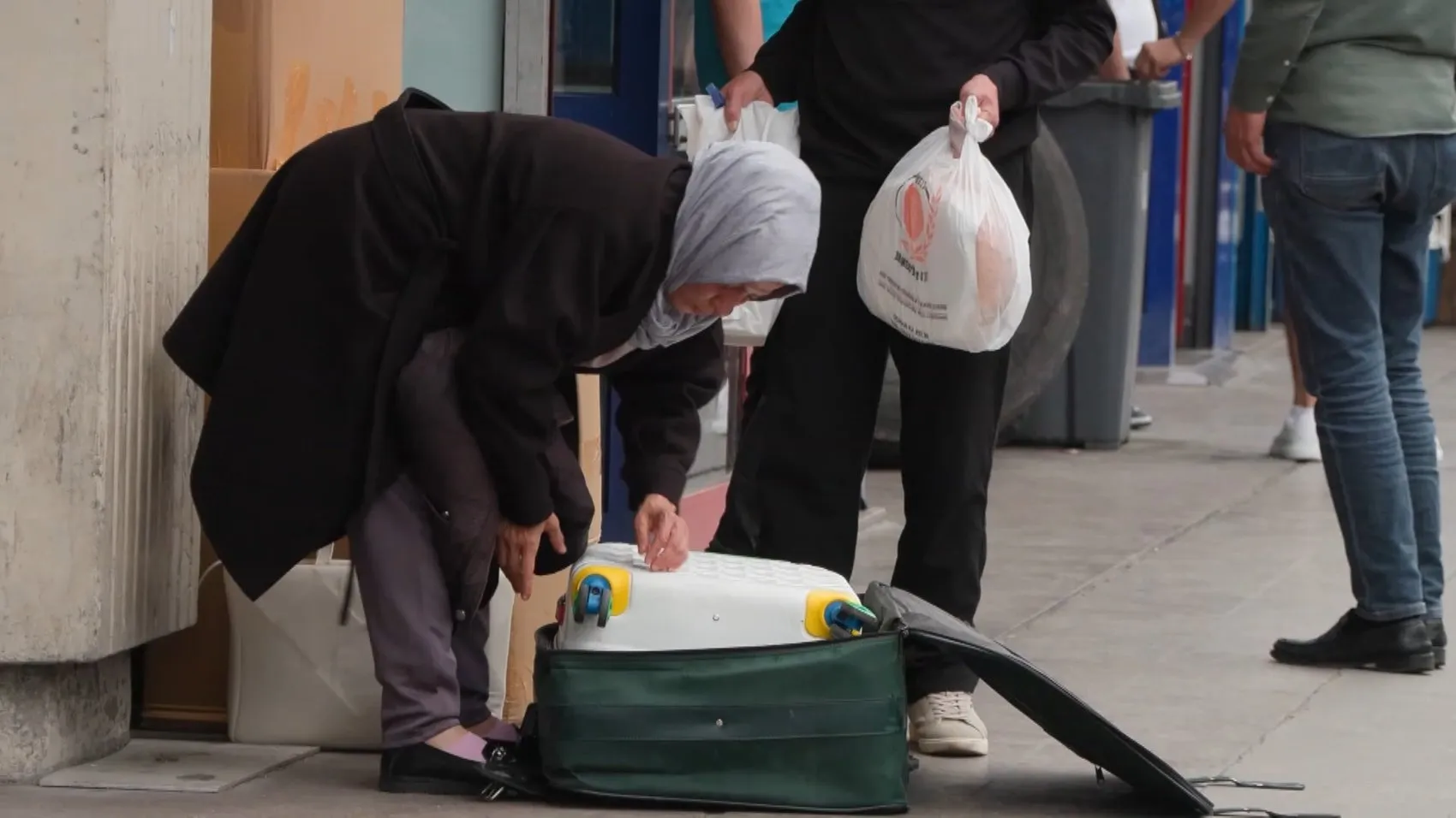 Bayram dönüşü otogarlarda trafik kabusu yaşanıyor