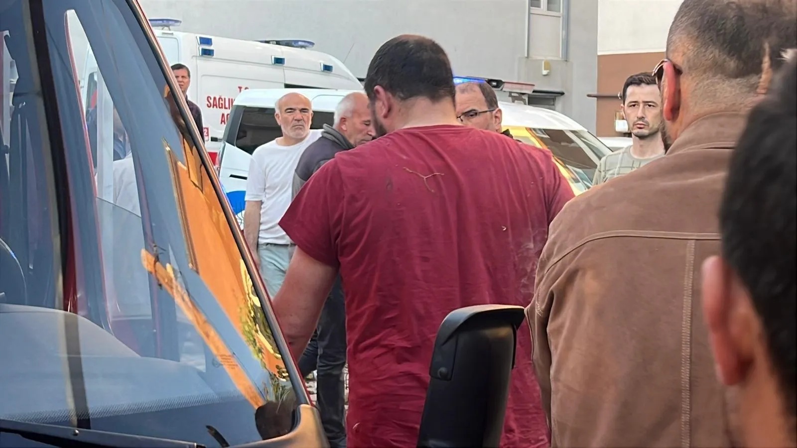 Nevşehir'de hastaneden kaçan genç dere yatağında ağaca takıldı