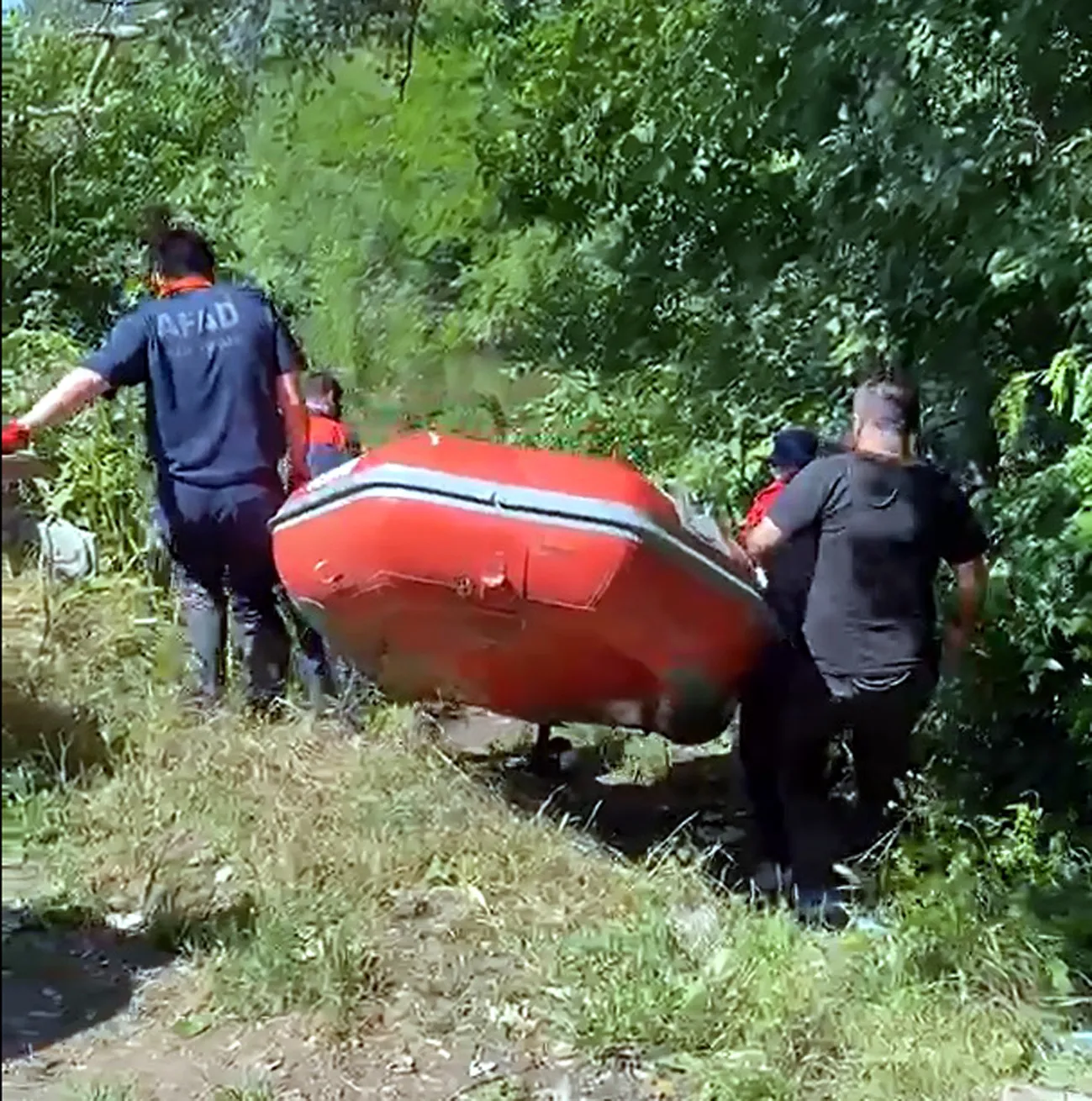 Edirne Tunca Nehri'nde kayıp iki arkadaşın cansız bedenine ulaşıldı