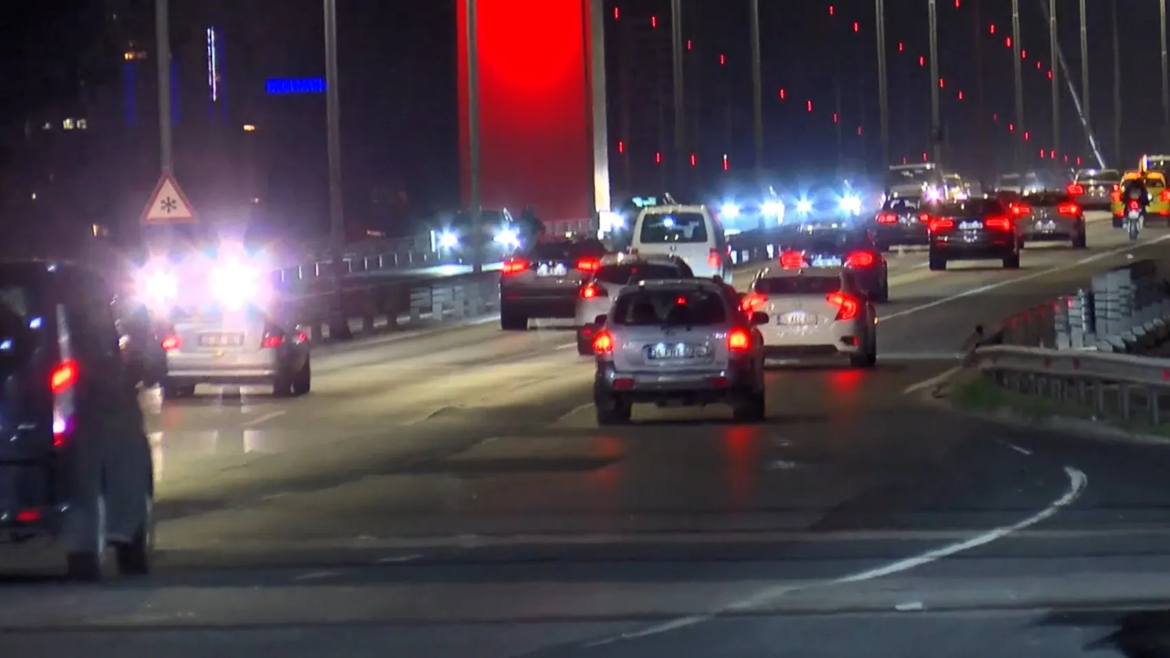 Bayram dönüşü İstanbul trafiğinde son durum