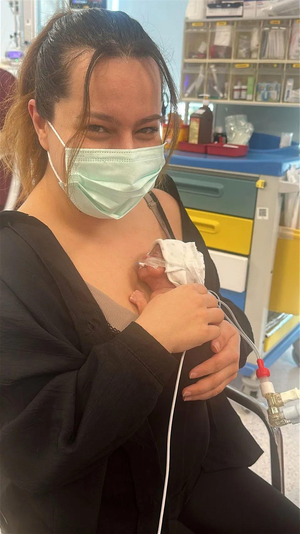 650 gramlık mucize Leyla bebek ailesine kavuştu
