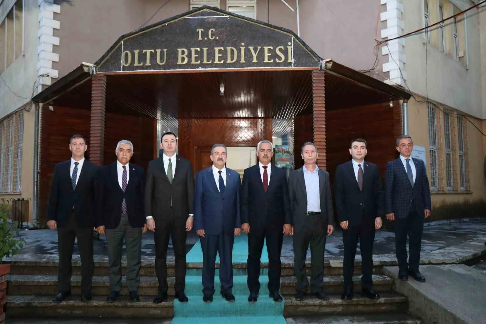 ANAYASA MAHKEMESİ ÜYESİ RECAİ AKYEL, MEMLEKETİ ERZURUM’DA ŞENKAYA VE OLTU İLÇELERİNİ ZİYARET ETTİ.