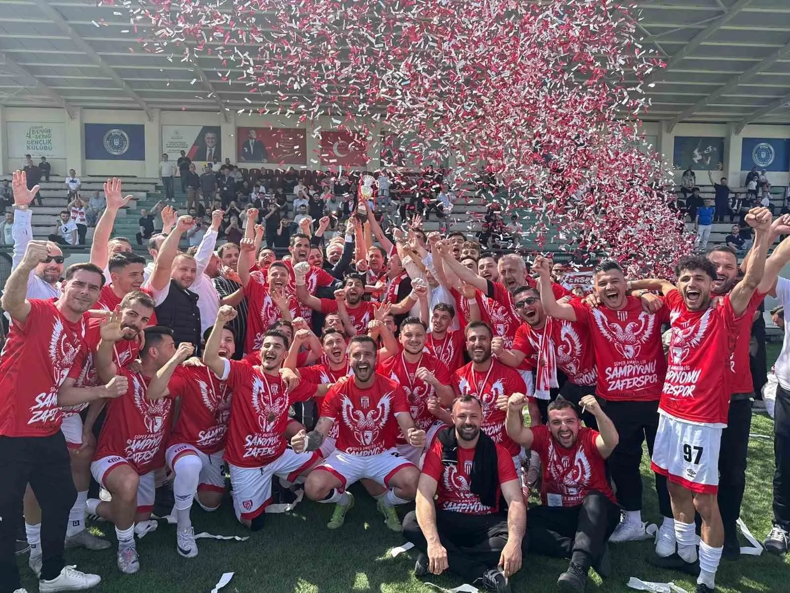 BÖLGESEL AMATÖR LİG’E (BAL) YÜKSELEN ZAFERSPOR KULÜBÜ’NE BURSA BÜYÜKŞEHİR BELEDİYE BAŞKAN VEKİLİ ŞAHİN BİBA VE 28. DÖNEM AK PARTİ BURSA MİLLETVEKİLİ REFİK ÖZEN’DEN TEBRİK.