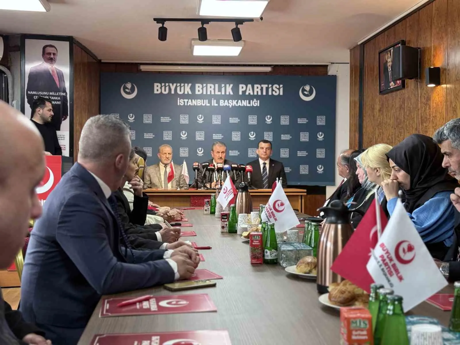 BBP GENEL BAŞKANI DESTİCİ GÜNDEME DAİR AÇIKLAMALARDA BULUNDU.