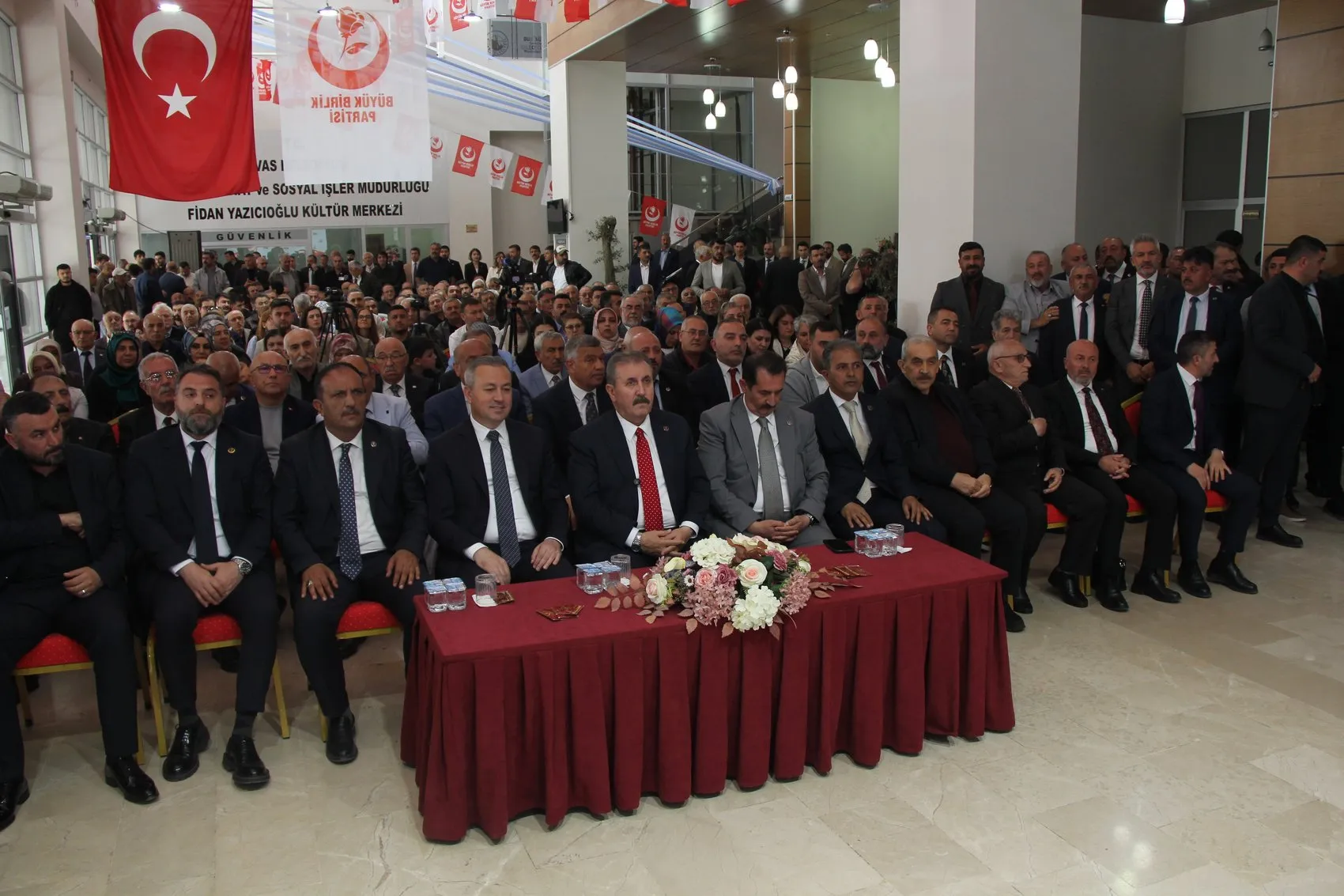 BBP lideri Destici 33 yıllık temiz siyaset iddiasını yineledi