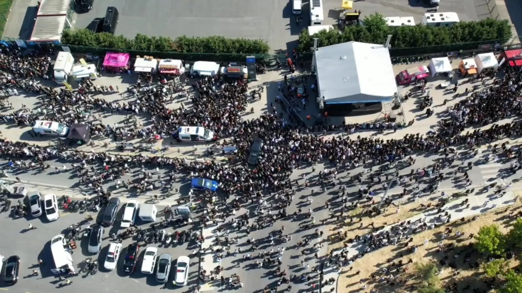 Kanye West konserine saatler kala Olimpiyat Stadyumu çevresi kilitlendi